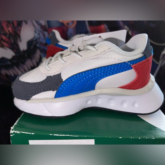 Puma - Picture 3 of 13